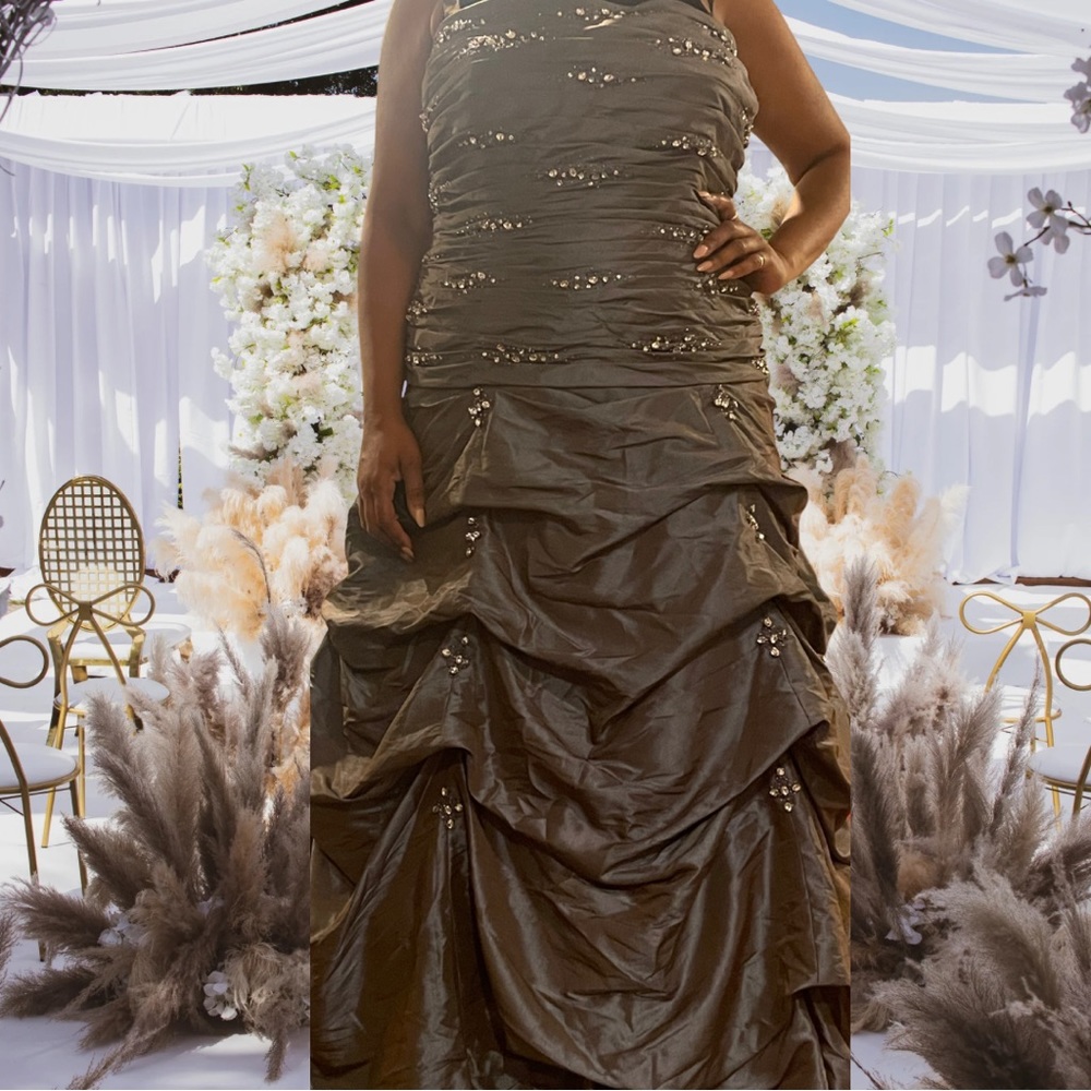 Mother of the bride dress